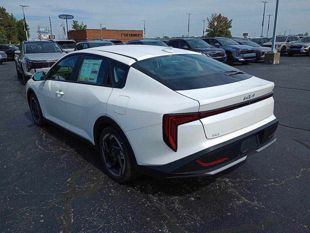 new 2025 Kia K4 car, priced at $23,813