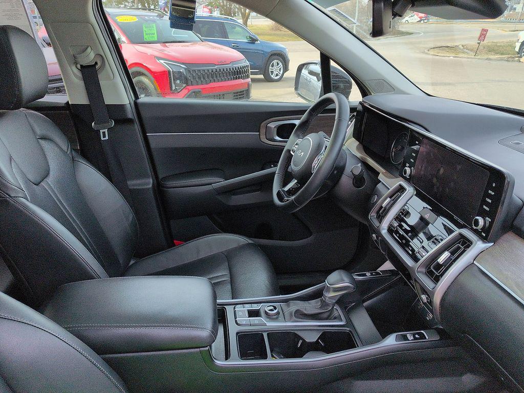 used 2023 Kia Sorento car, priced at $33,995