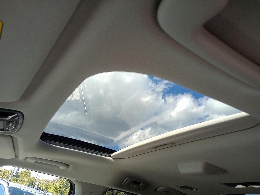 new 2026 Kia Carnival Hybrid car, priced at $53,935