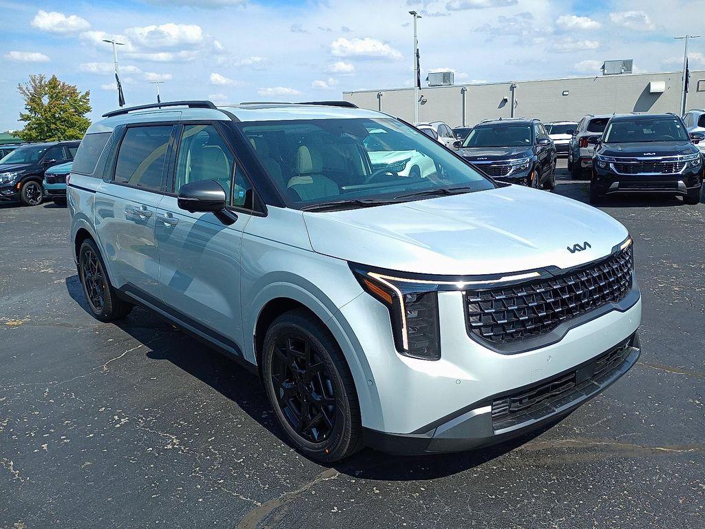 new 2026 Kia Carnival Hybrid car, priced at $50,310