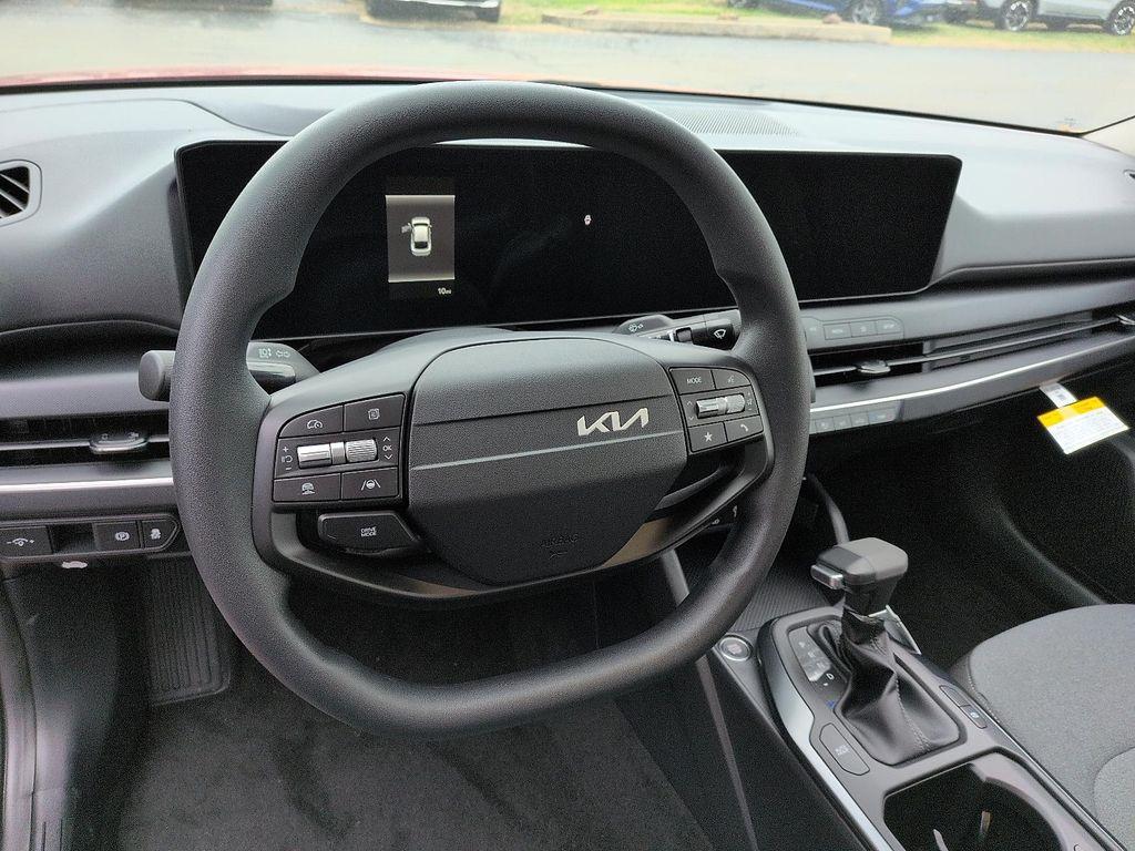 new 2025 Kia K4 car, priced at $23,366