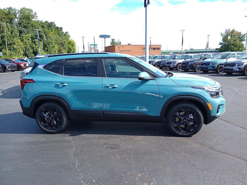 new 2026 Kia Seltos car, priced at $29,103