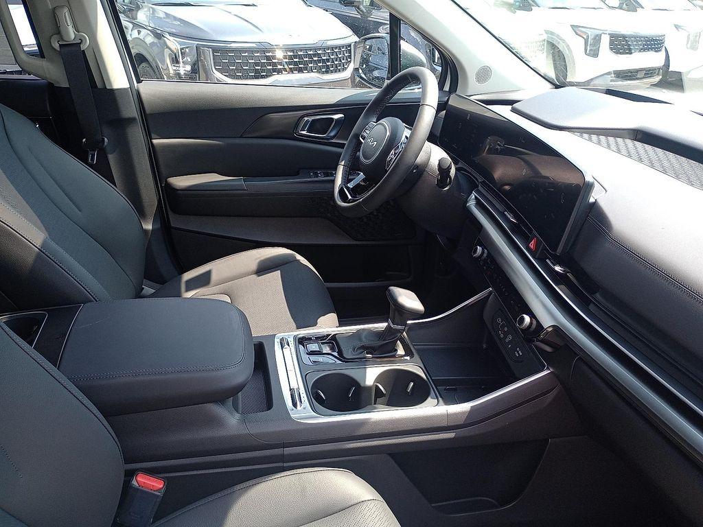 new 2026 Kia Carnival car, priced at $49,564