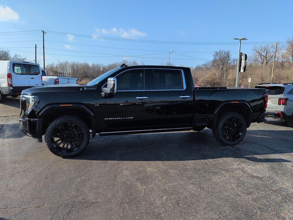 used 2025 GMC Sierra 2500 car, priced at $85,406