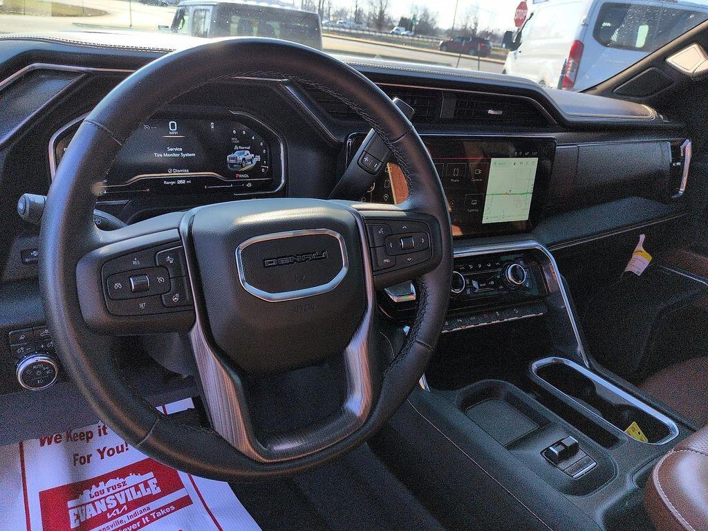 used 2025 GMC Sierra 2500 car, priced at $85,406