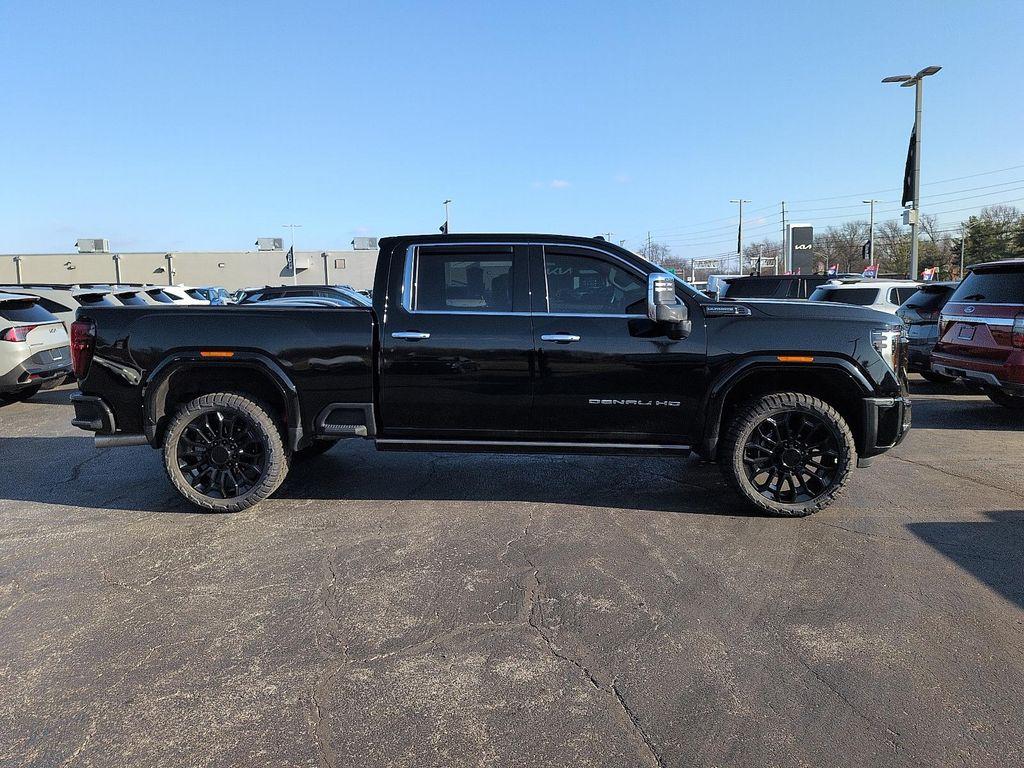 used 2025 GMC Sierra 2500 car, priced at $85,406