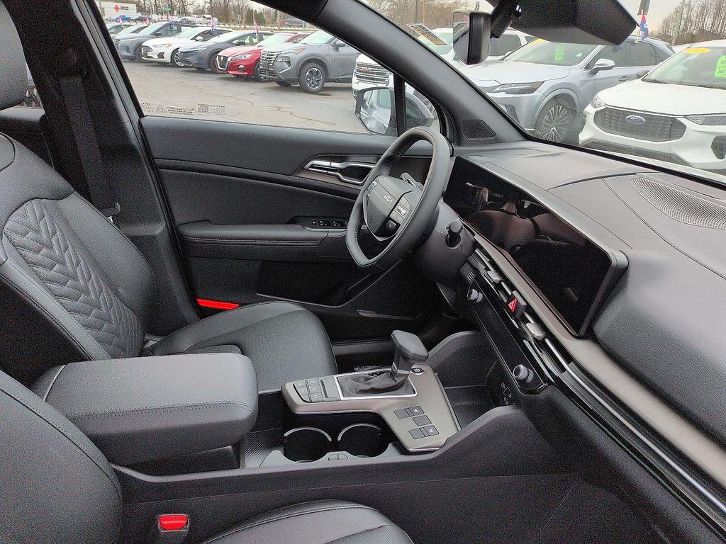 new 2026 Kia Sportage car, priced at $35,180