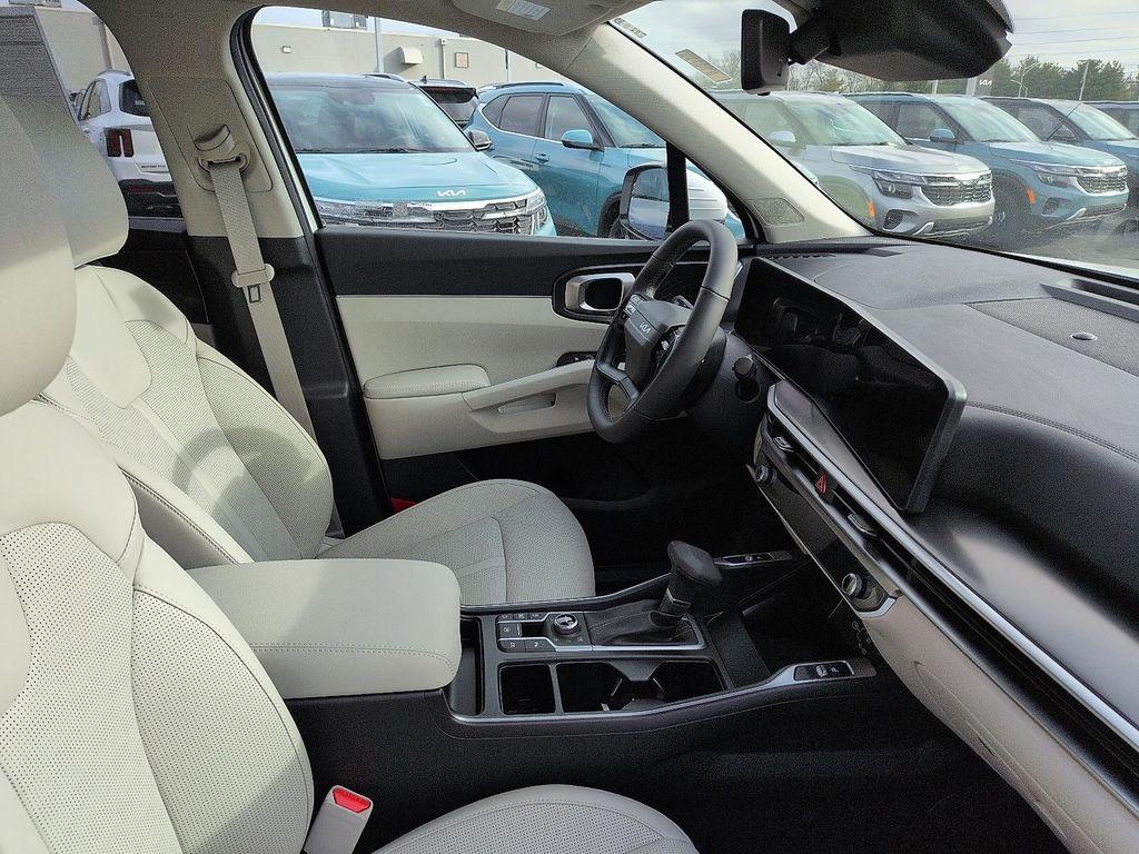 new 2026 Kia Sorento car, priced at $39,130