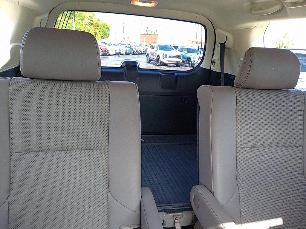 used 2023 Lexus GX 460 car, priced at $49,998