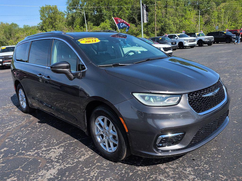 used 2021 Chrysler Pacifica car, priced at $21,459