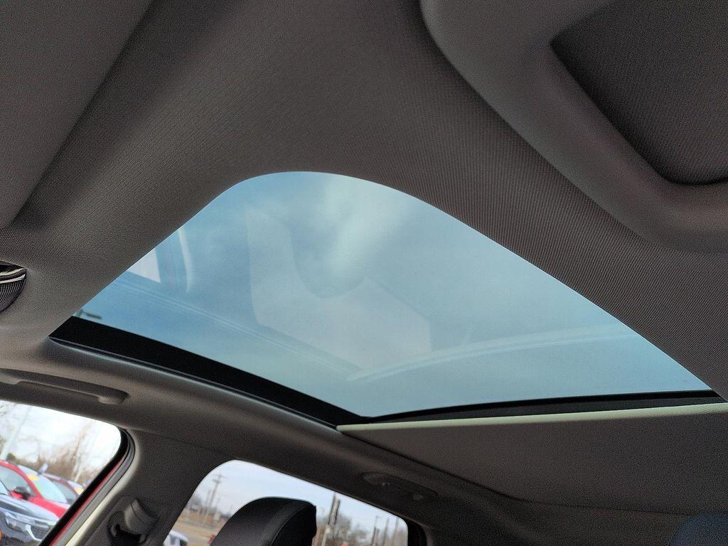 used 2025 Kia Sportage car, priced at $29,899