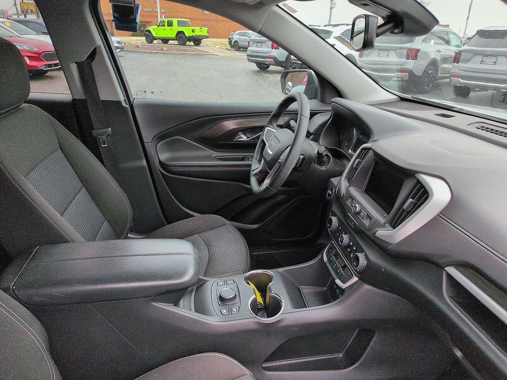 used 2023 GMC Terrain car, priced at $21,777