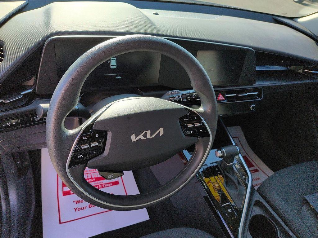 used 2025 Kia Niro car, priced at $24,627