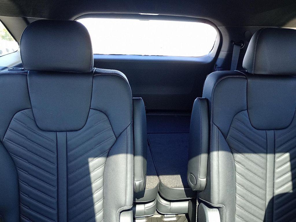 new 2026 Kia Sorento car, priced at $44,025