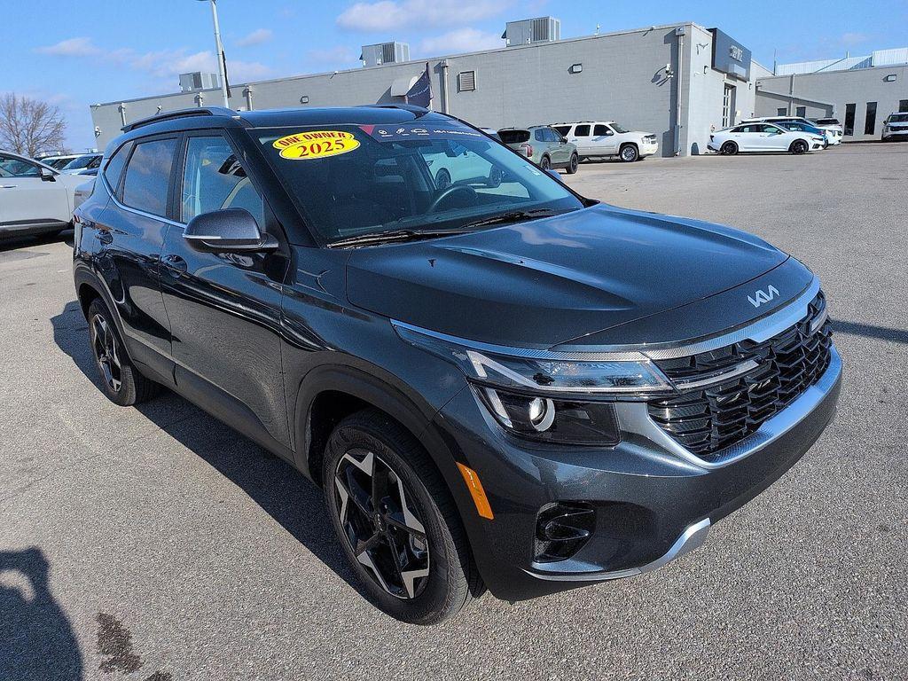 used 2025 Kia Seltos car, priced at $26,994