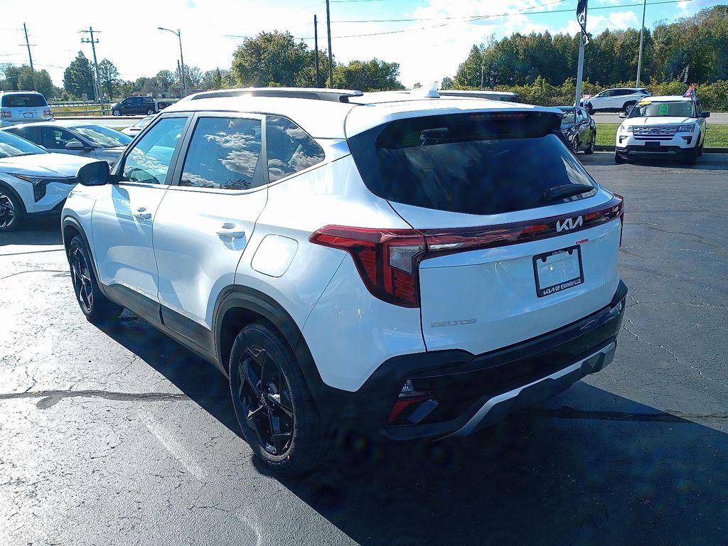 new 2026 Kia Seltos car, priced at $27,394