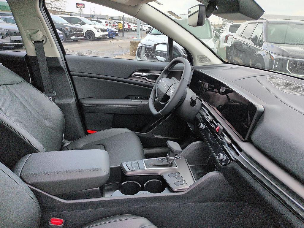 new 2026 Kia Sportage car, priced at $30,960