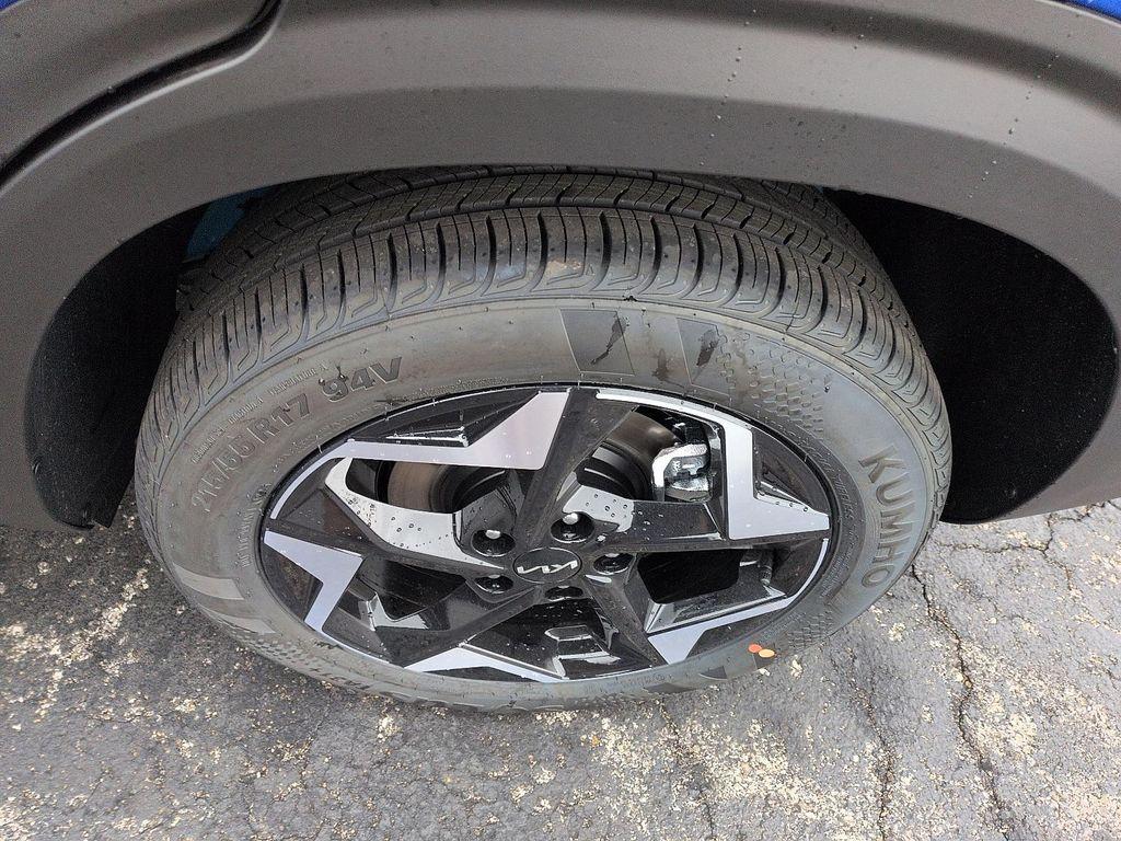 new 2026 Kia Seltos car, priced at $27,257