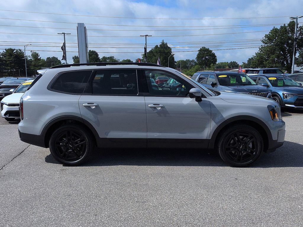 used 2024 Kia Telluride car, priced at $41,997