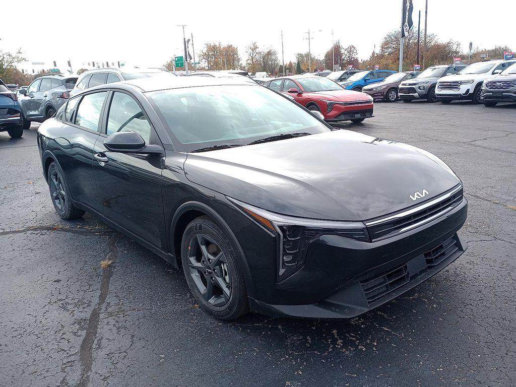 new 2025 Kia K4 car, priced at $23,685