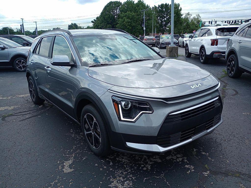 new 2025 Kia Niro car, priced at $27,999