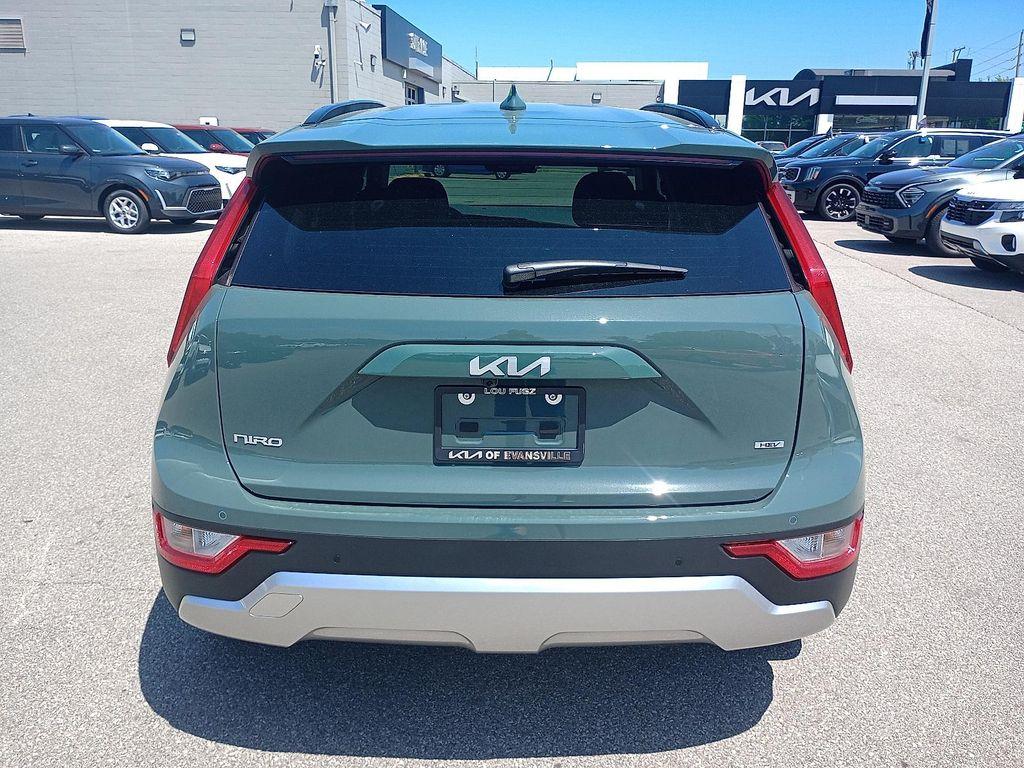 new 2025 Kia Niro car, priced at $27,999