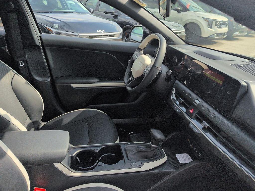 new 2026 Kia K4 car, priced at $27,035