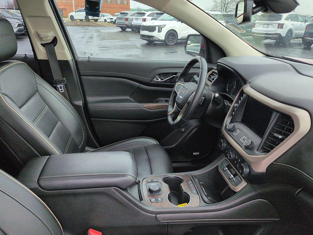 used 2021 GMC Acadia car, priced at $30,995