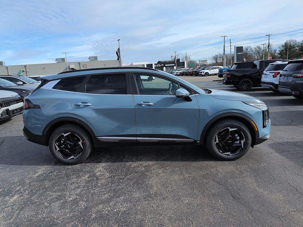 new 2026 Kia Sportage Hybrid car, priced at $35,110