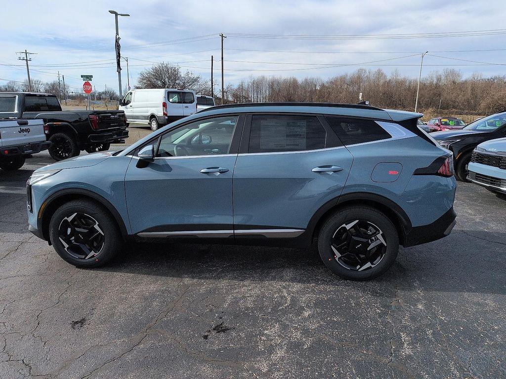 new 2026 Kia Sportage Hybrid car, priced at $35,110