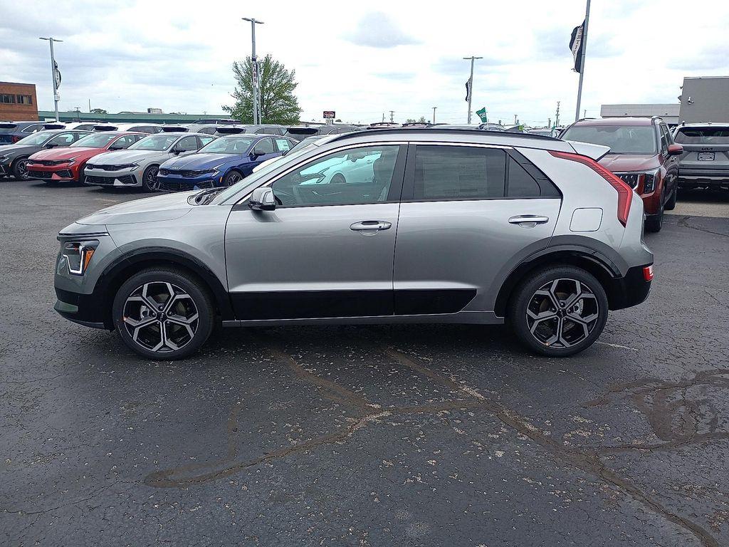 new 2025 Kia Niro car, priced at $29,999