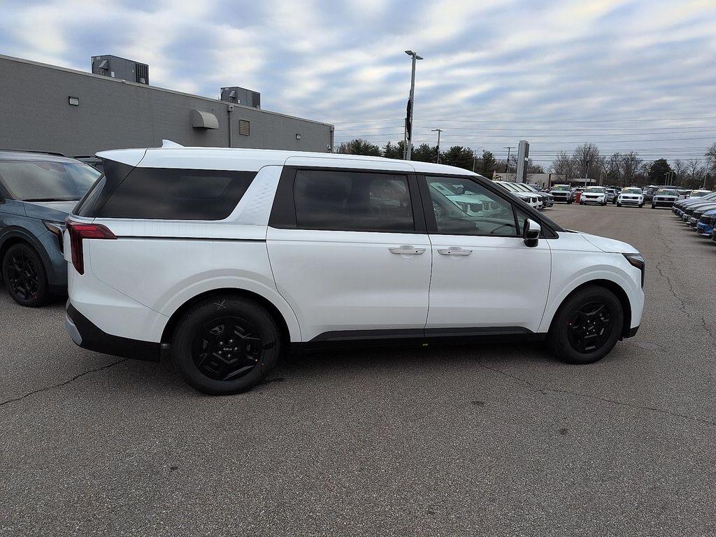 new 2026 Kia Carnival car, priced at $40,665