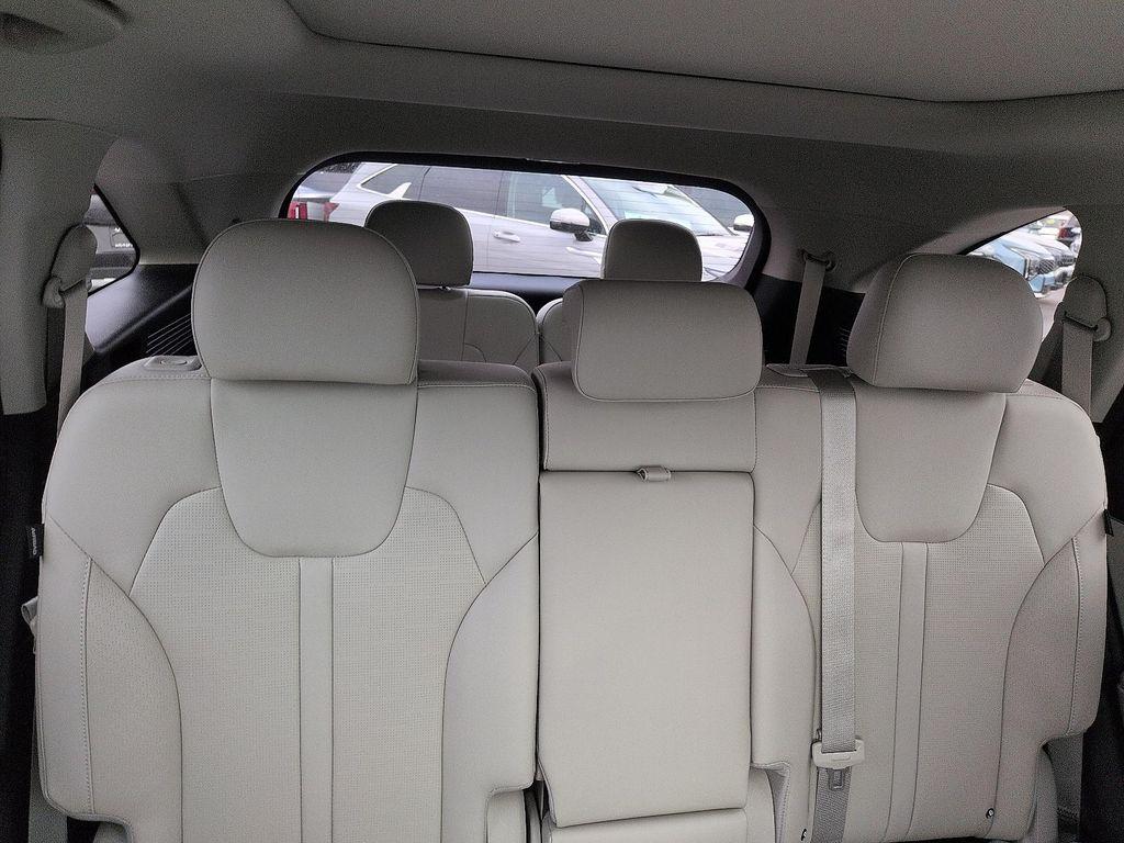 new 2026 Kia Sorento car, priced at $35,337