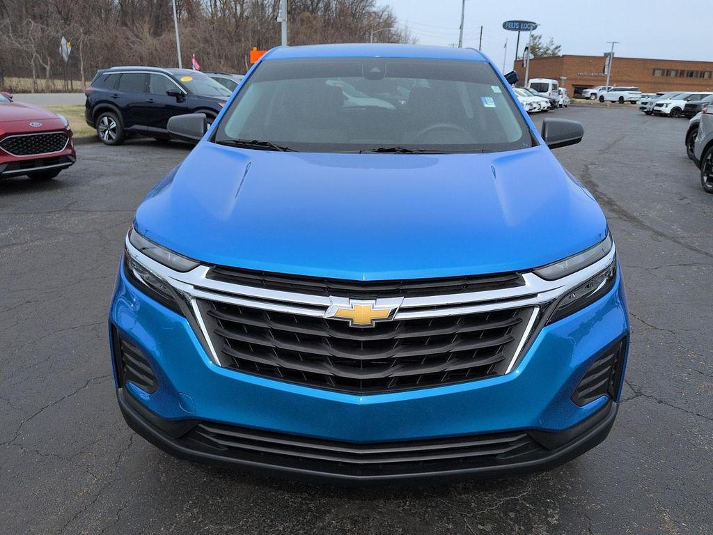 used 2024 Chevrolet Equinox car, priced at $19,331