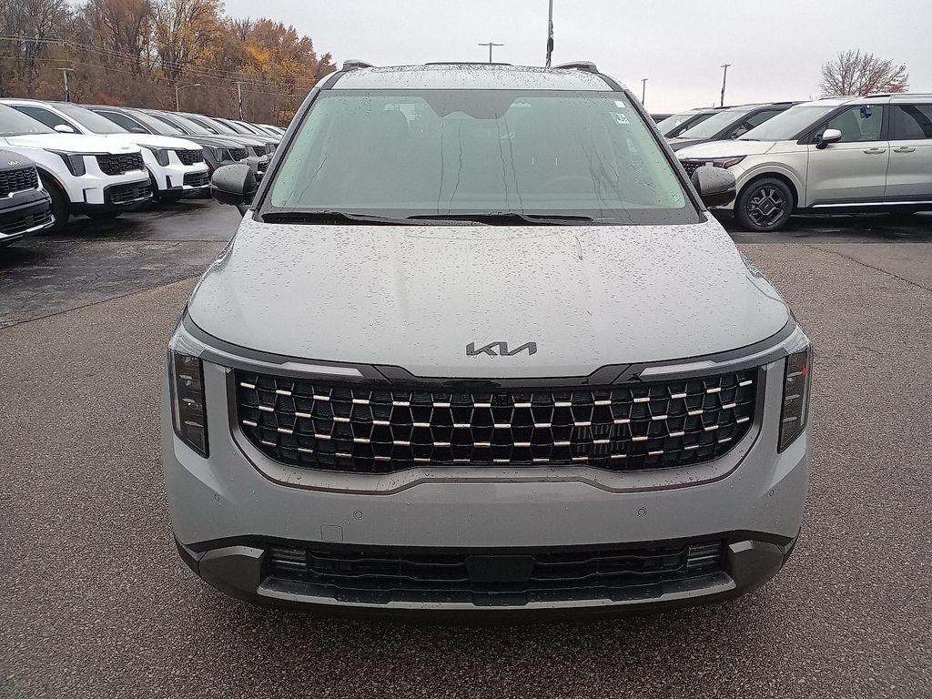 new 2026 Kia Carnival Hybrid car, priced at $50,425