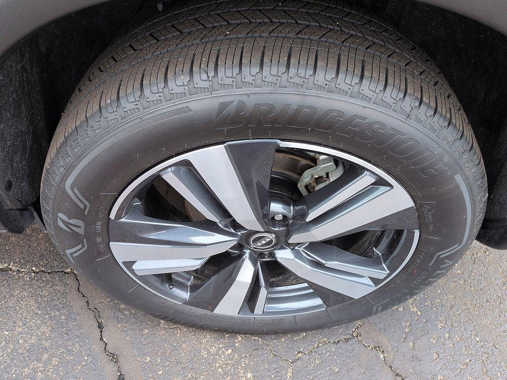 used 2026 Nissan Rogue car, priced at $31,995