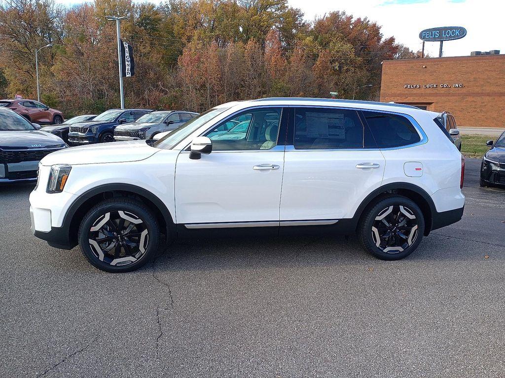 new 2025 Kia Telluride car, priced at $43,145