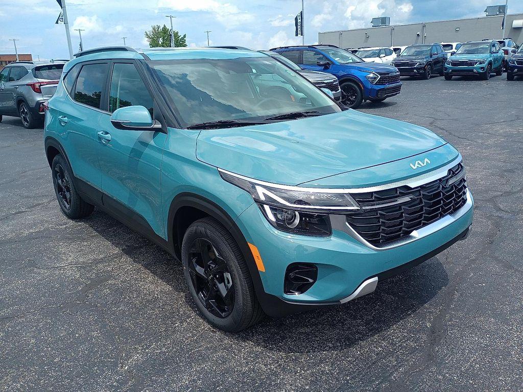 new 2026 Kia Seltos car, priced at $28,555