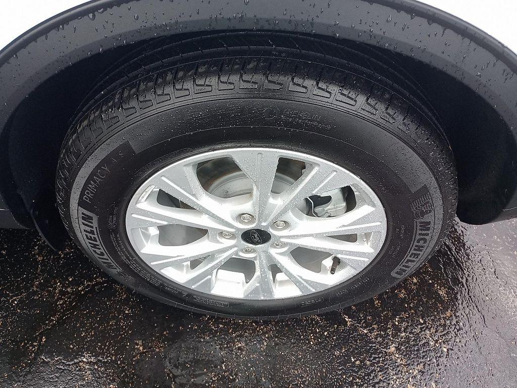 used 2023 Ford Escape car, priced at $20,999