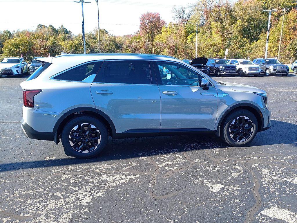 new 2026 Kia Sorento car, priced at $35,337