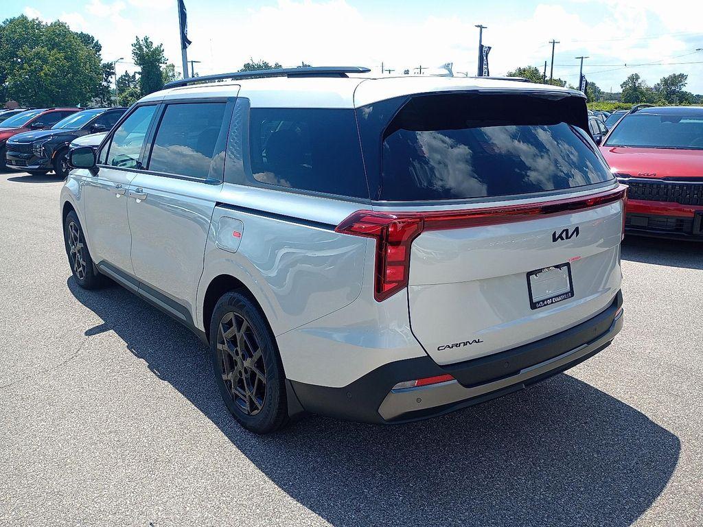 new 2026 Kia Carnival Hybrid car, priced at $48,499