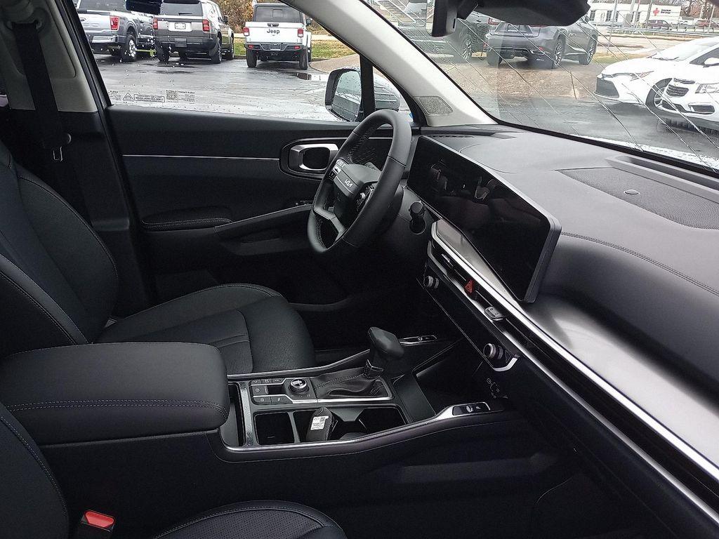 new 2026 Kia Sorento car, priced at $39,130