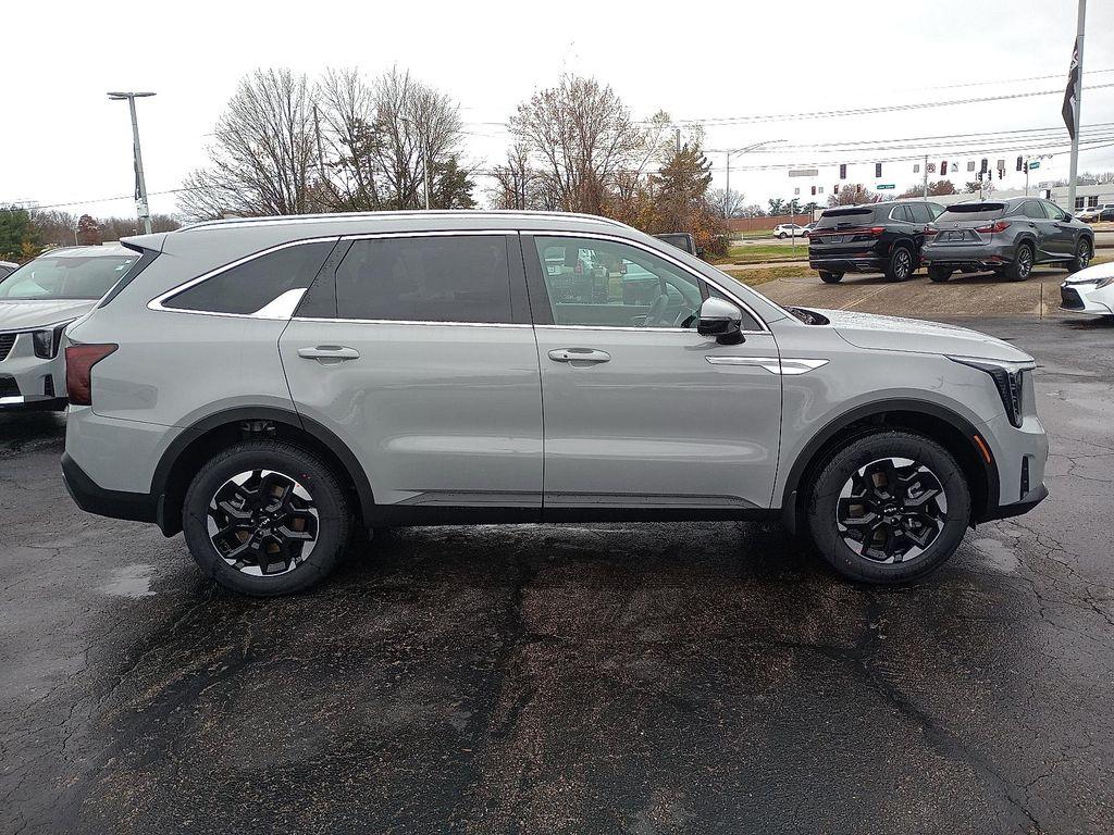 new 2026 Kia Sorento car, priced at $39,130