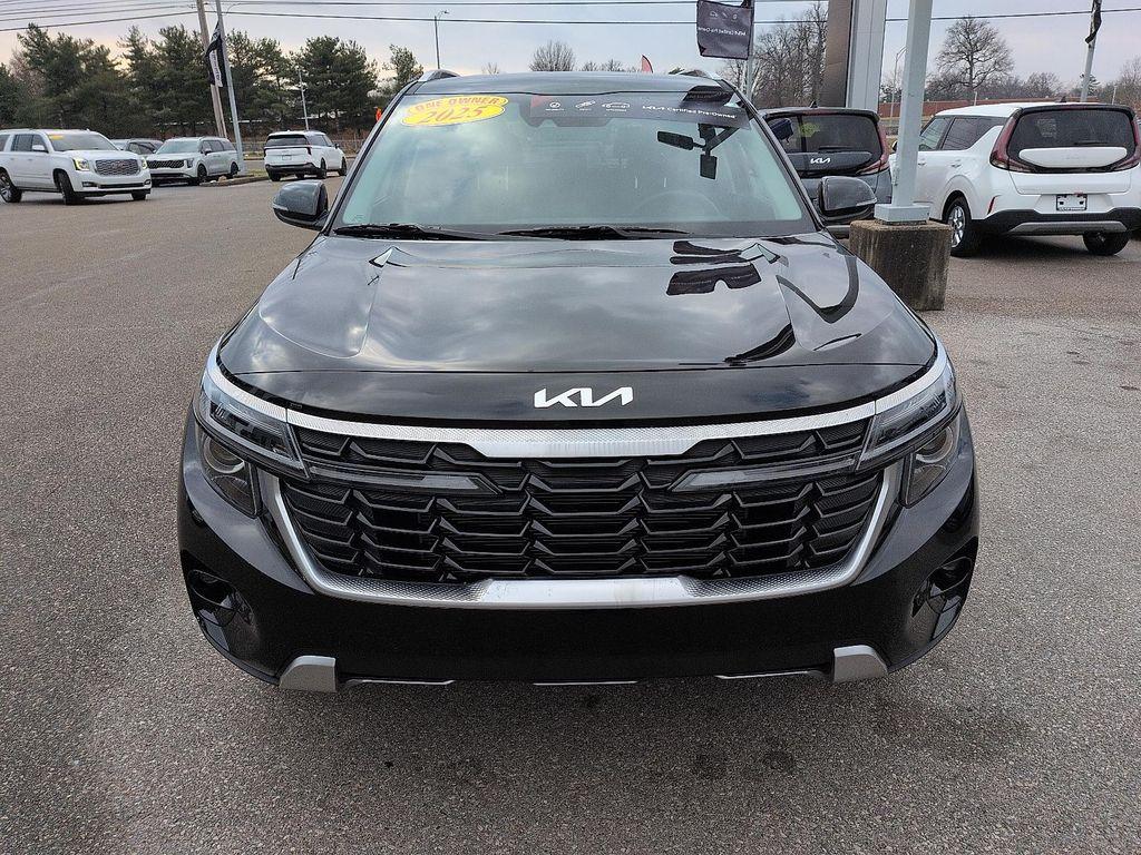 used 2025 Kia Seltos car, priced at $25,490