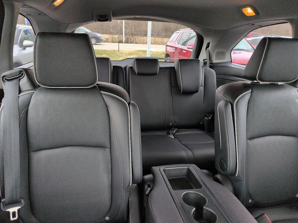 used 2024 Honda Odyssey car, priced at $46,997