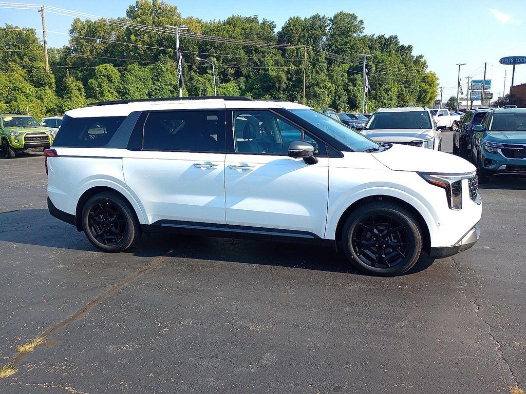 new 2026 Kia Carnival Hybrid car, priced at $48,732