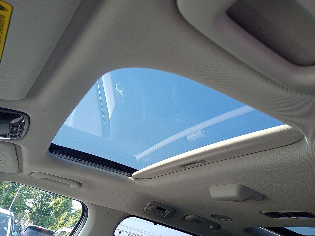 new 2026 Kia Carnival Hybrid car, priced at $48,732