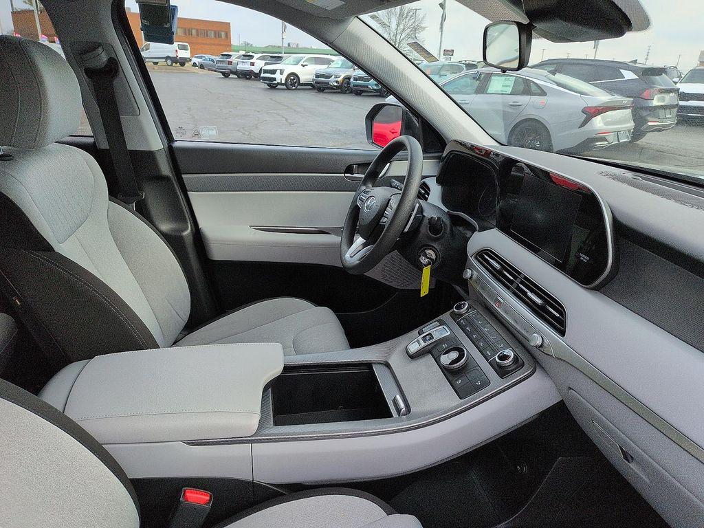 used 2021 Hyundai Palisade car, priced at $15,999