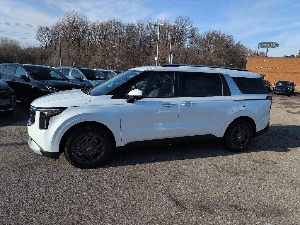 new 2026 Kia Carnival Hybrid car, priced at $44,865