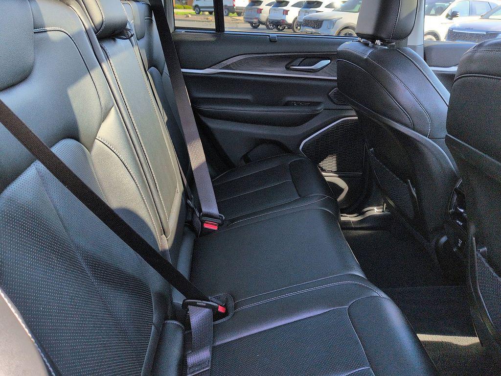 used 2022 Jeep Grand Cherokee 4xe car, priced at $23,997